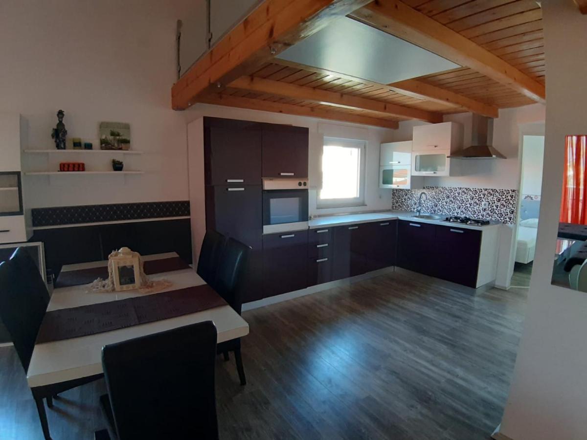Apartment Tonko Vir Exterior photo